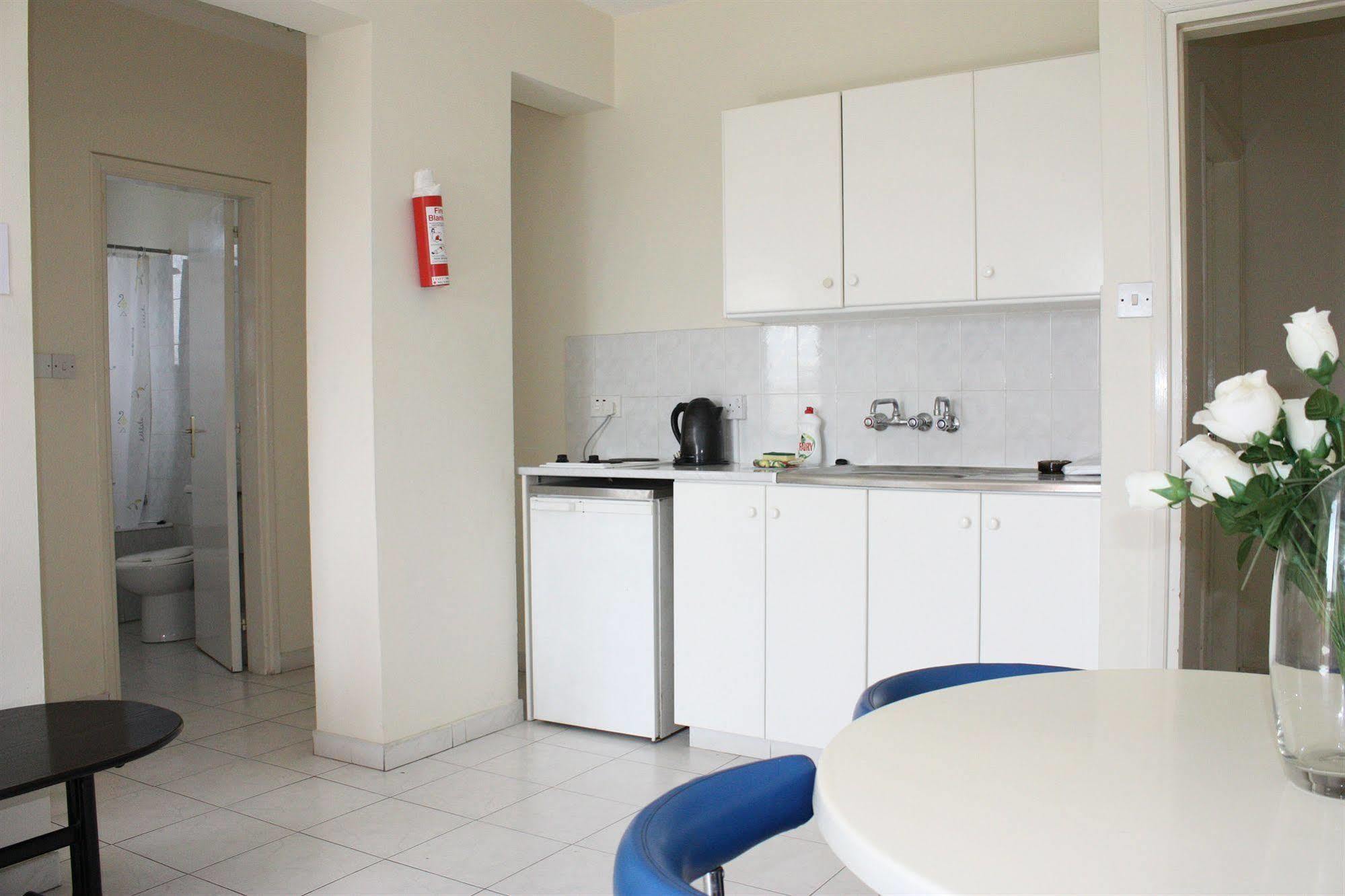 Tycoon Apartments Limasol Dış mekan fotoğraf
